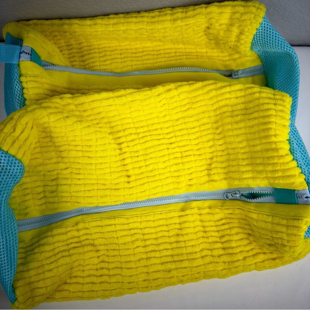 NWOT Shoe Washing & Dryer Bag & Dryer Bag- 2 Pack - Picture 6 of 8